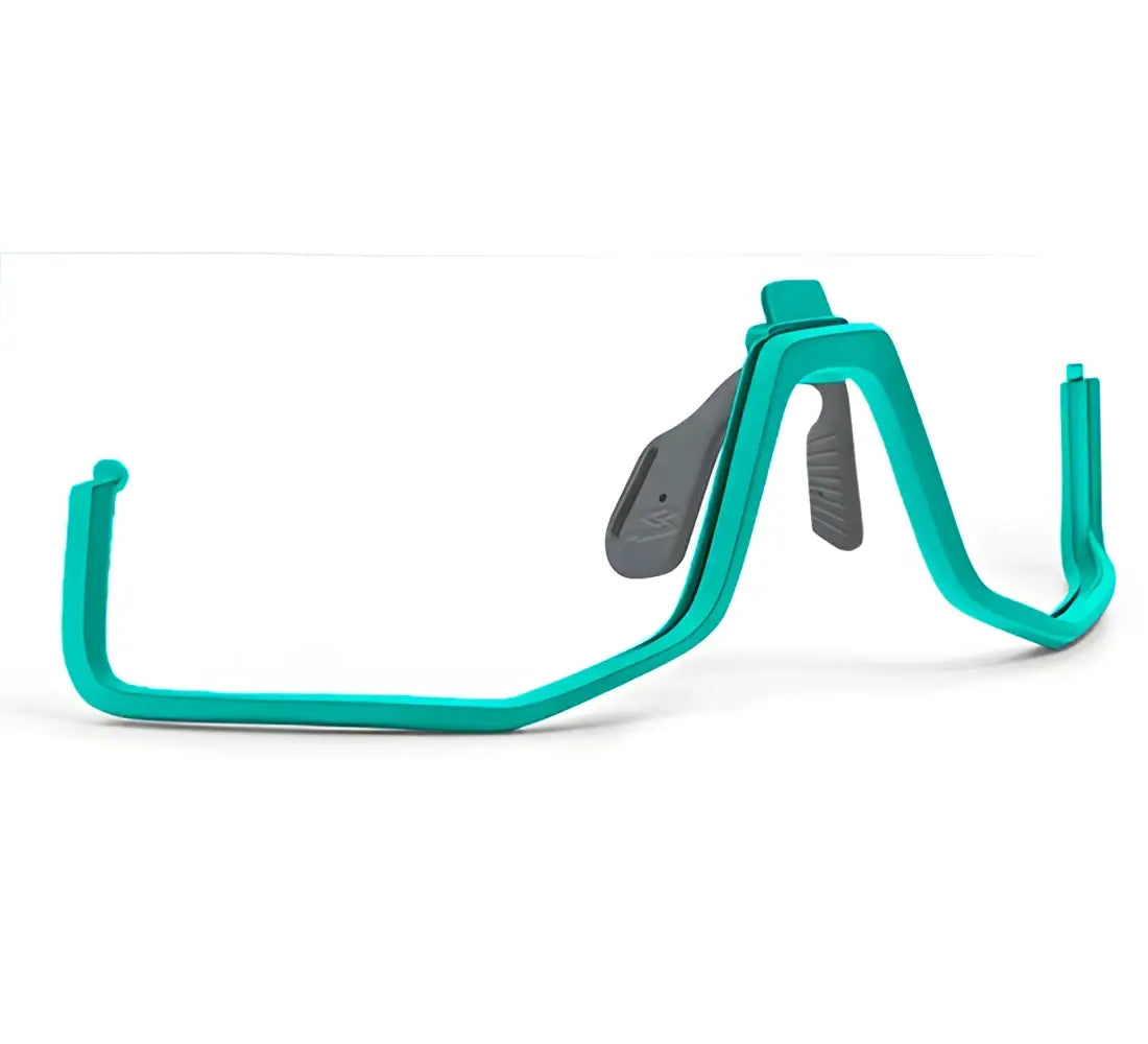 Montura inferior de gafa ciclismo spiuk con armazón plástico ligero color teal y almohadillas nasales ajustables grises