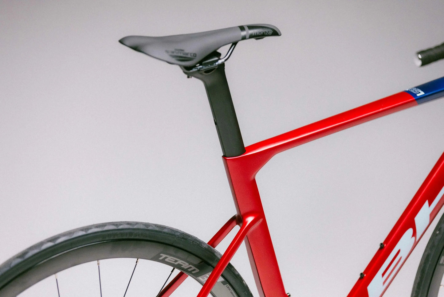 Bicicleta de carretera BH RS1 4.0
