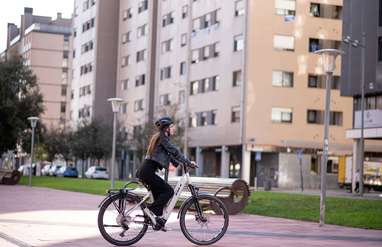 Bicicleta eléctrica BH Atome Suv PRO