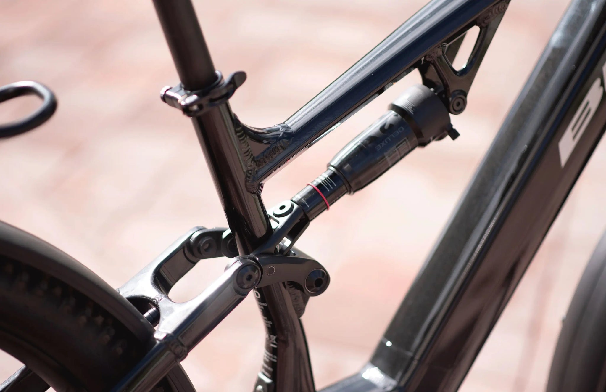 Bicicleta eléctrica BH Atome Suv Pro-se
