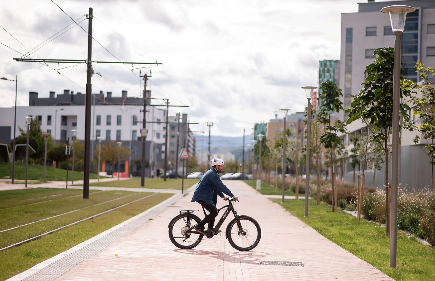 Bicicleta eléctrica BH Atome Suv Pro-se