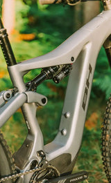 Bicicleta eléctrica BH Atomx Cross