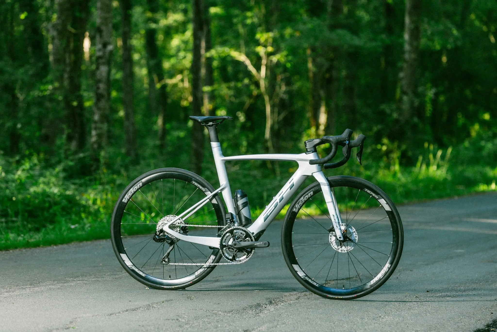 Bicicleta eléctrica de carretera BH Iaerolight 1.7