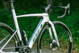 Bicicleta eléctrica de carretera BH Iaerolight 1.7
