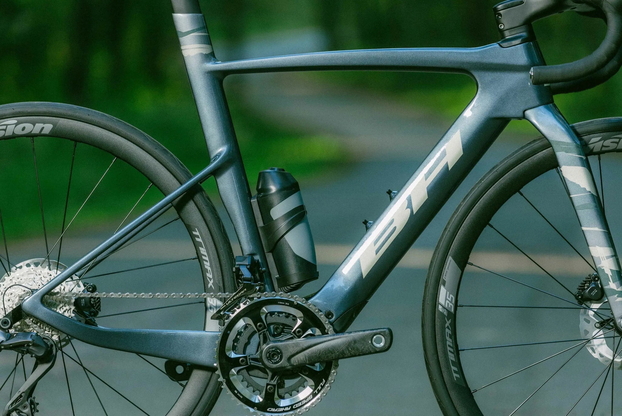 Bicicleta eléctrica de carretera BH Iaerolight 1.8