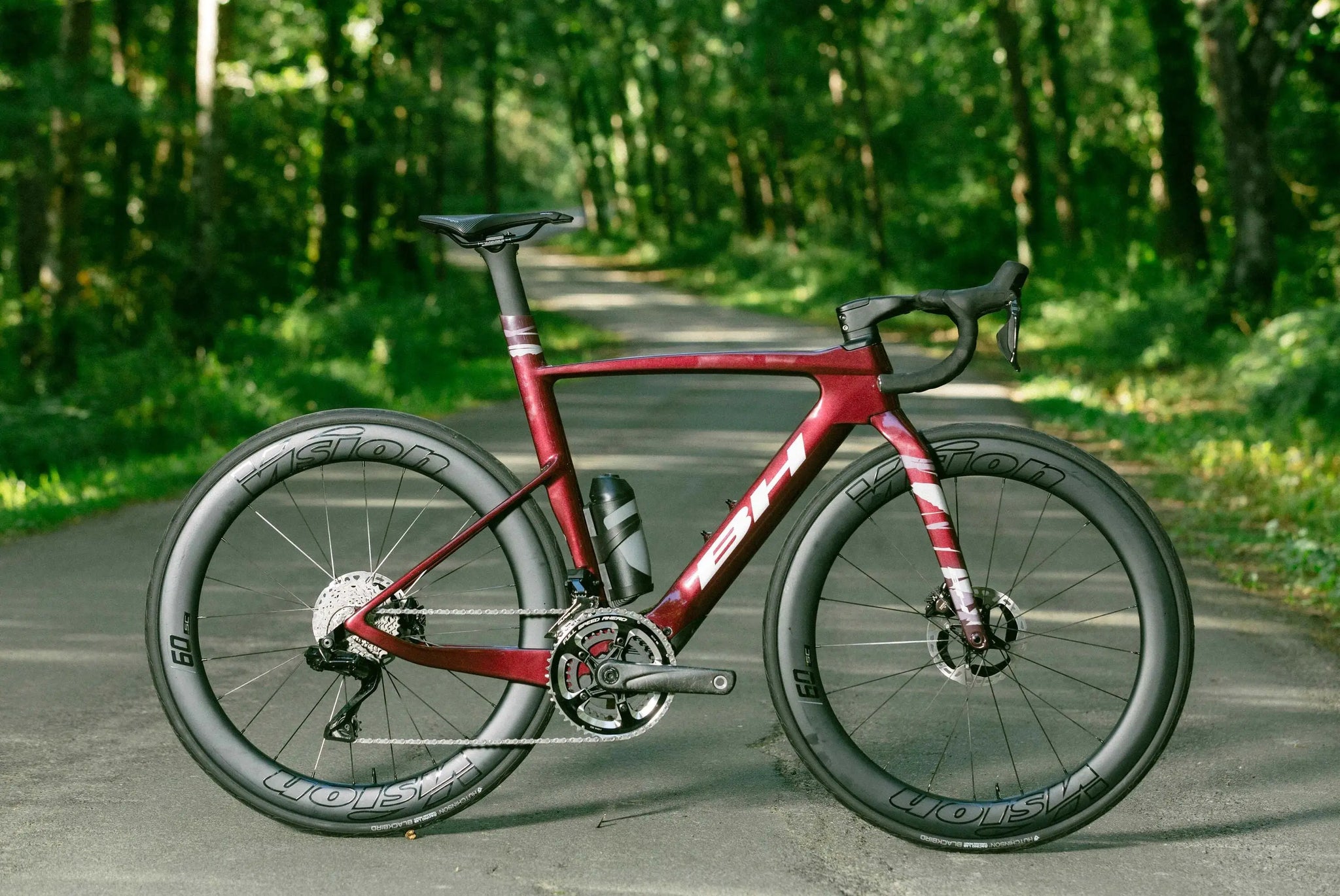 Bicicleta eléctrica de carretera BH Iaerolight 1.9