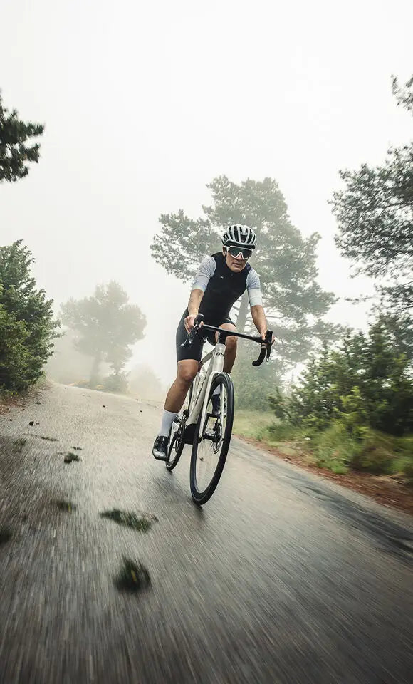 Bicicleta eléctrica de carretera BH IRS1 Carbon 1.5