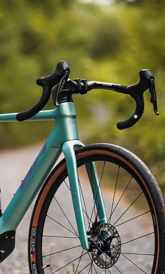 Bicicleta eléctrica gravel BH Igravelx Carbon 2.9