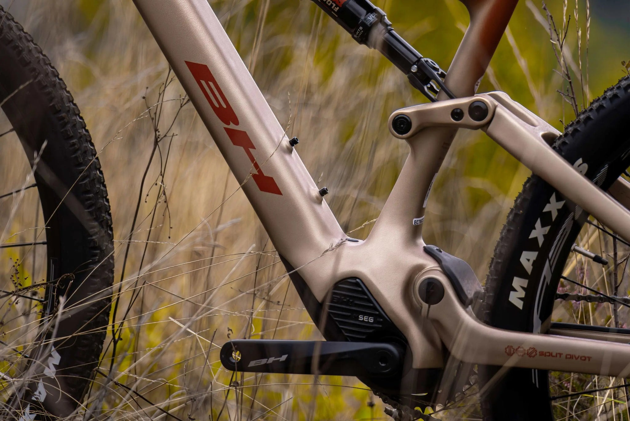 Bicicleta eléctrica MTB BH Ilynx Race Carbon 7.7