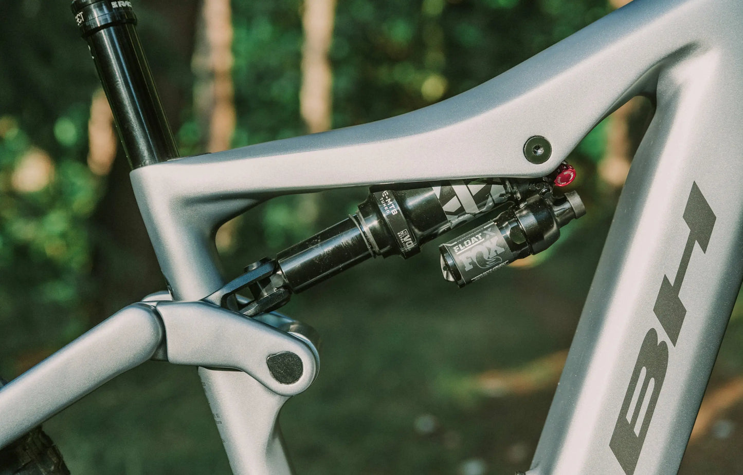 Bicicleta eléctrica MTB Enduro BH Atomx Lynx 9.7