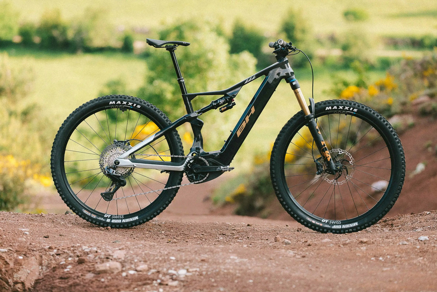 Bicicleta eléctrica MTB Trail BH Ilynx+ NX Trail Carbon 8.7