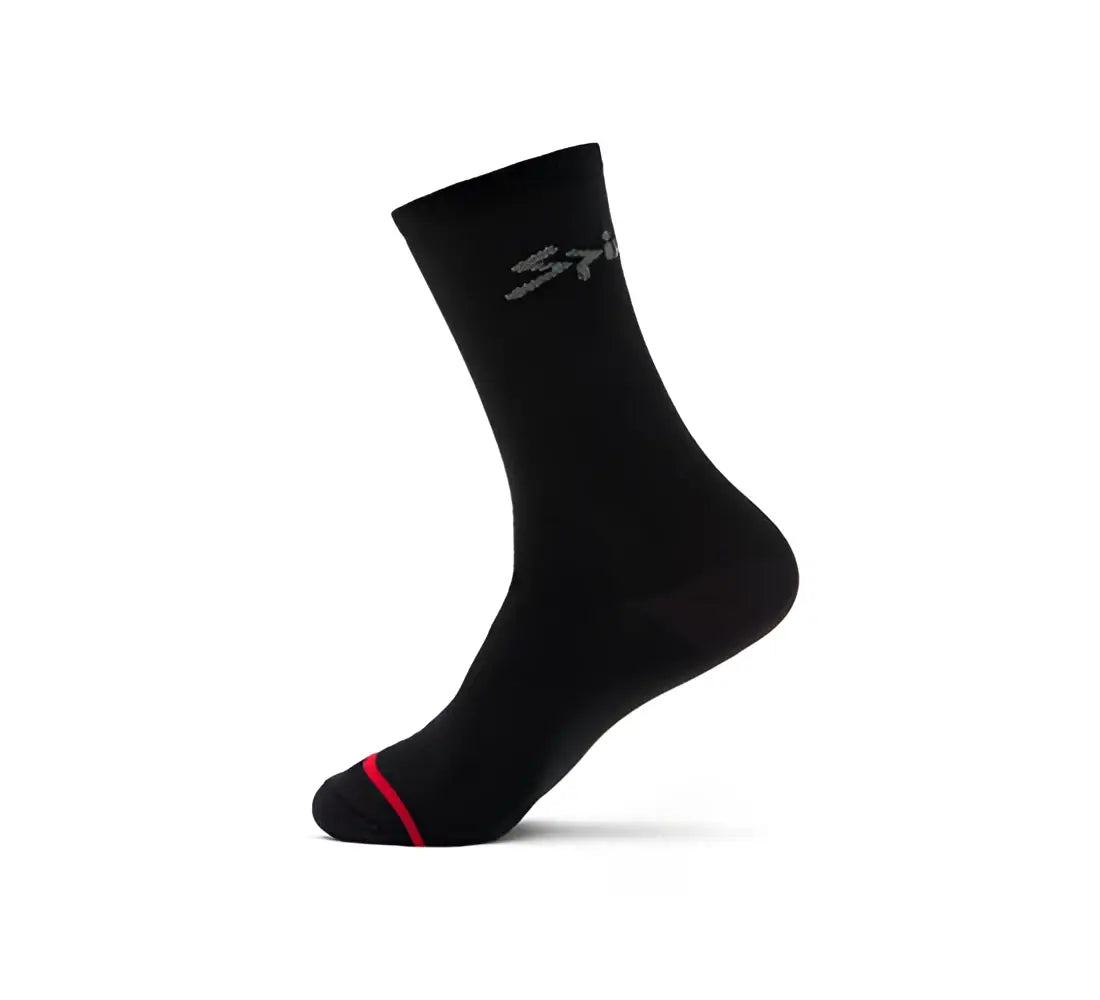 Calcetin ciclismo spiuk pack 2 uds anatomic winter largo unisex negro con logo gris y franja roja en el dedo